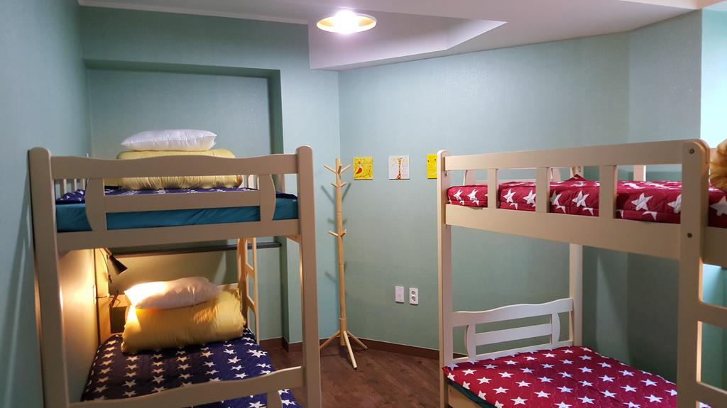 Sky Island Guesthouse Busan Bilik gambar